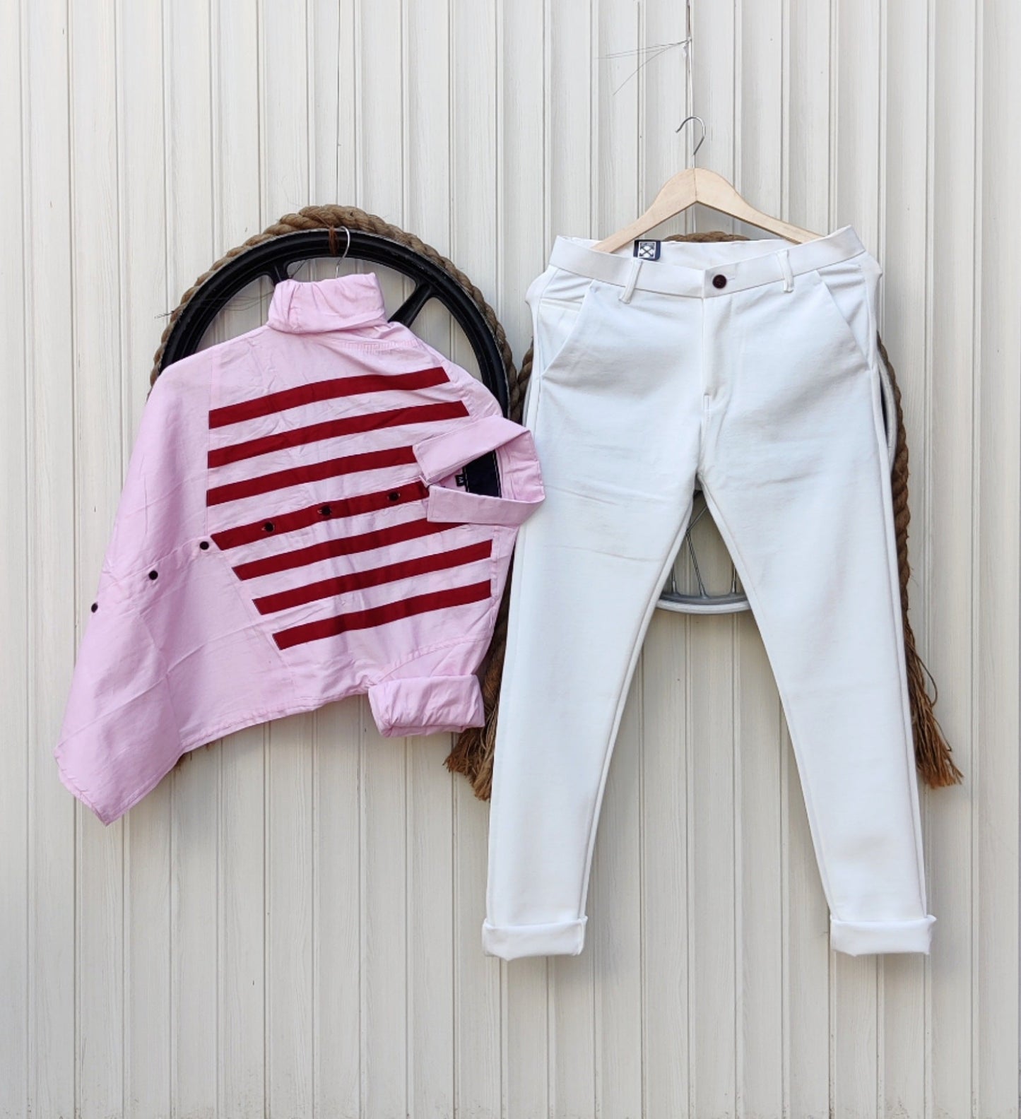 Trendy Graceful Top & Bottom Set